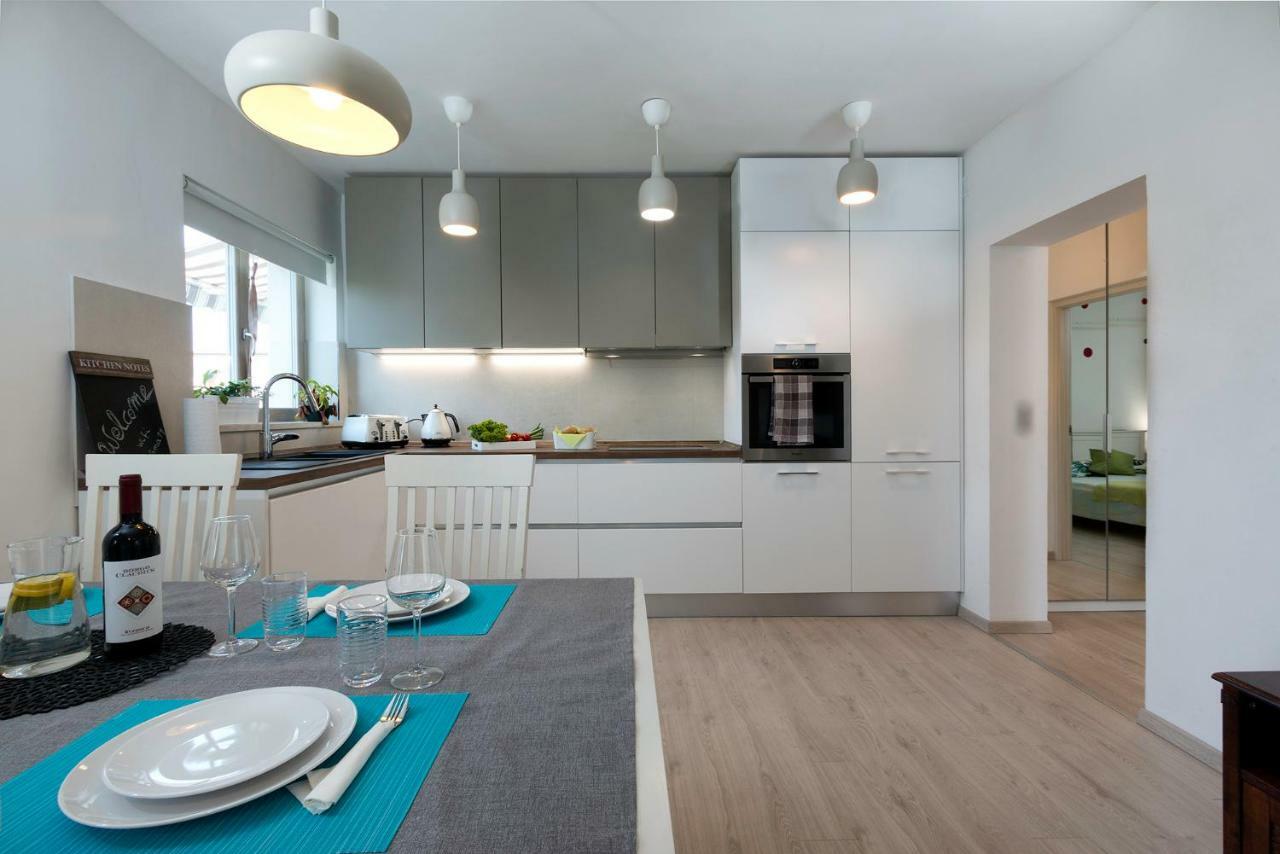 Sunsplash Apartments Пула Экстерьер фото